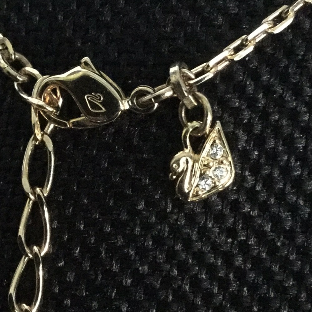 Swarovski16”W2”Ext.GoldNecklaceWith FacetedCrystal - Picture 4 of 5